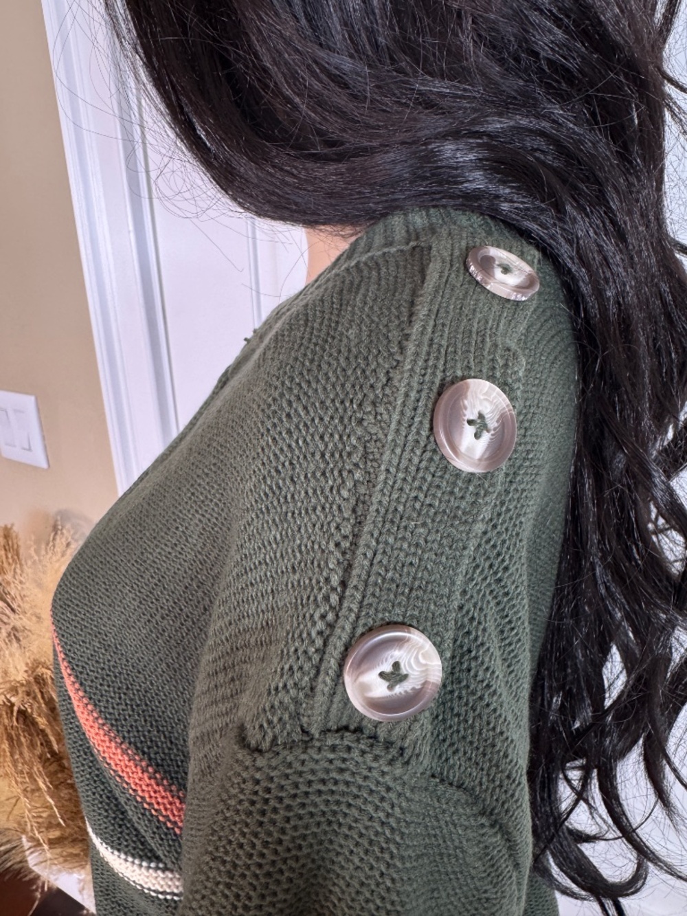 DAVI & DANI ARMY GREEN STRIPE CABLE KNIT SWEATER SIZE LARGE - NWT - Picture 11 of 14